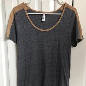 LuLaRoe Classic T!